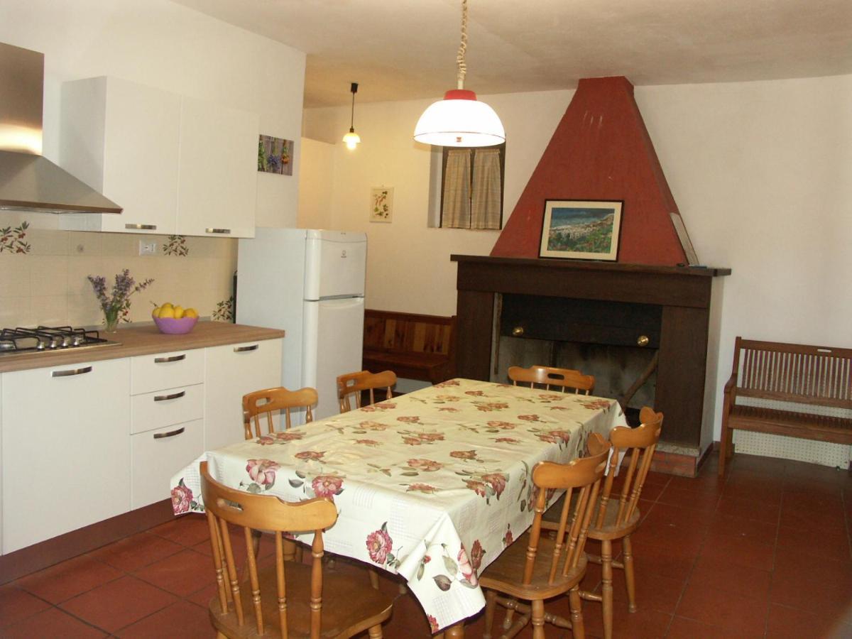 Appartamenti Gli Alberi Capoliveri  Exterior photo