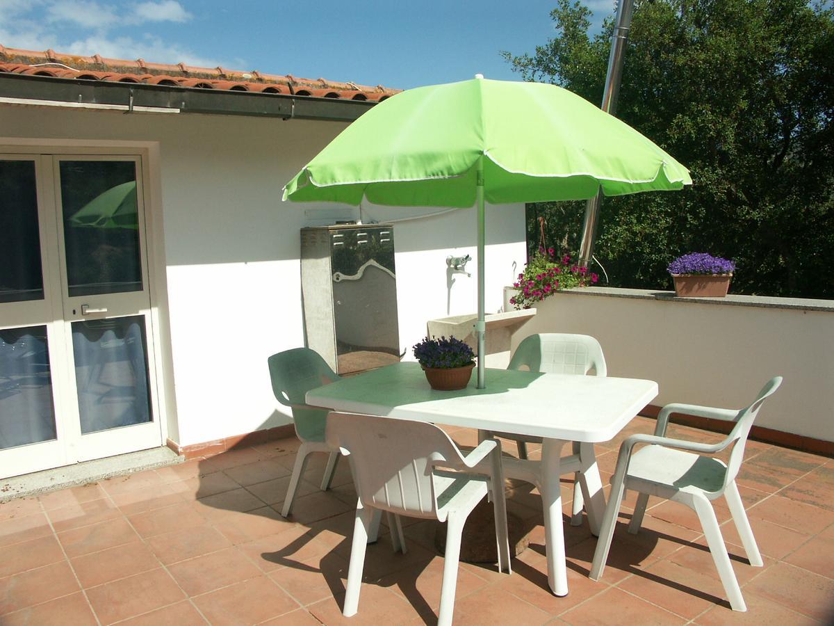 Appartamenti Gli Alberi Capoliveri  Exterior photo